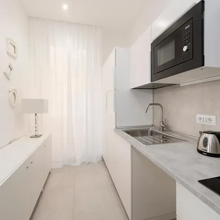 White Flat Santa Croce-3